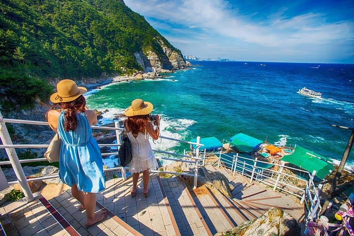 Busan Full-Day Tour: Haedong Yonggungsa, Taejongdae, Gamcheon & Songdo Skywalk
