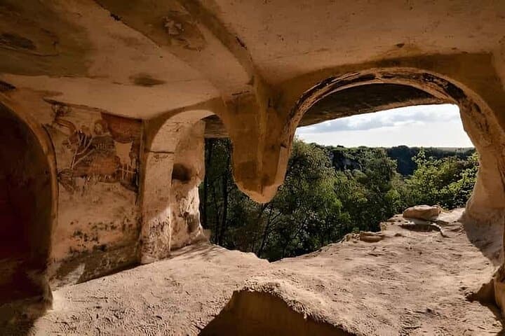 Explore Murgia Materana: Neolithic Caves, Rock Churches & Gravina Views