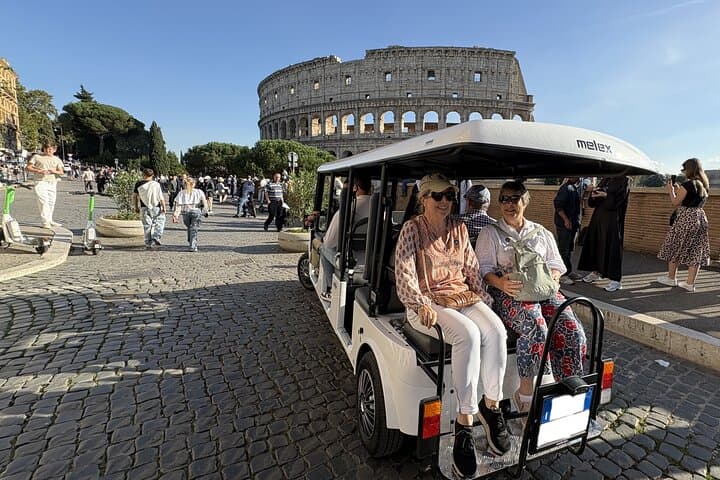 Rome Highlights Golf Cart Tour — Private Eco-Friendly City Circuit photo 6