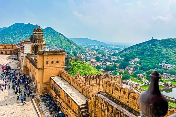 Full-Day Jaipur Highlights: Private Guided Tour of Amber Fort, Hawa Mahal & City Palace photo 5