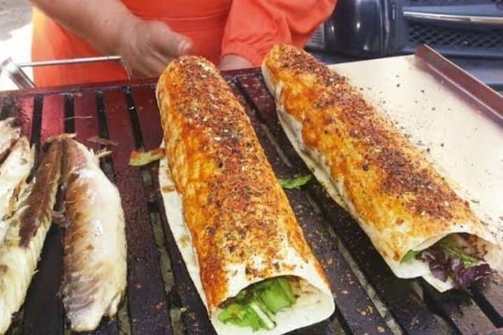 Taste of Istanbul: Street-Food Walking Tour Across Europe and Asia photo 3