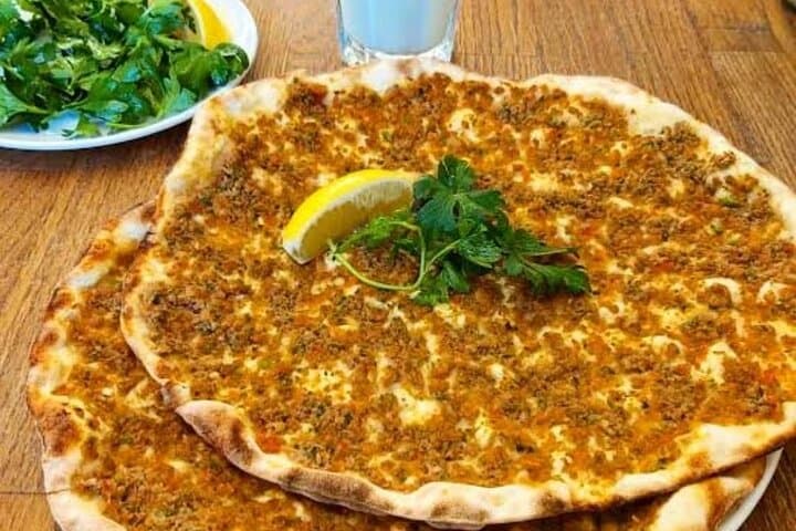 Taste of Istanbul: Street-Food Walking Tour Across Europe and Asia photo 4