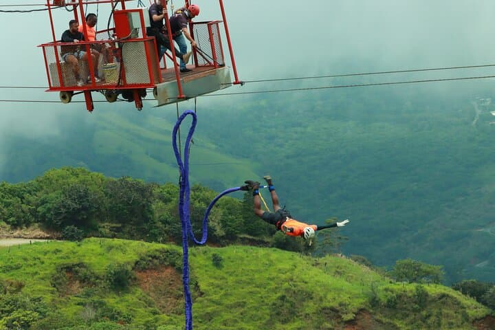 Extreme Bungee Jumping in Monteverde: 143m Tram Leap Over a Cloud-Forest Valley photo 2