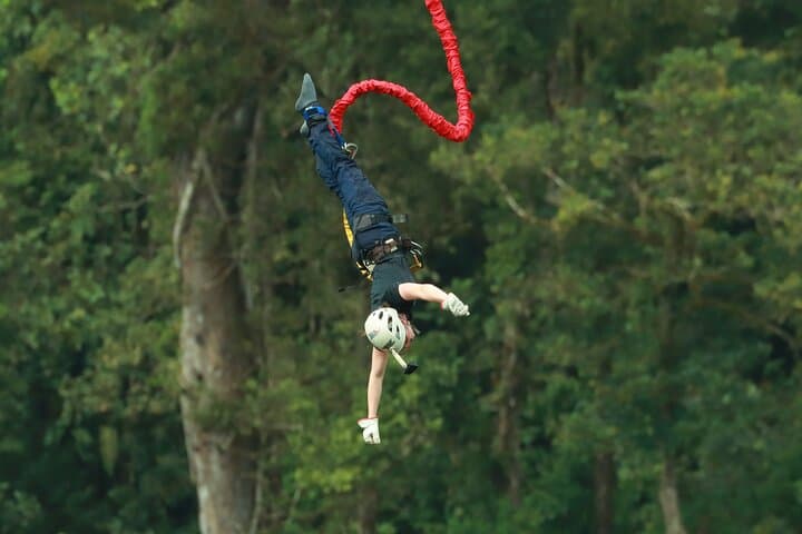 Extreme Bungee Jumping in Monteverde: 143m Tram Leap Over a Cloud-Forest Valley photo 3