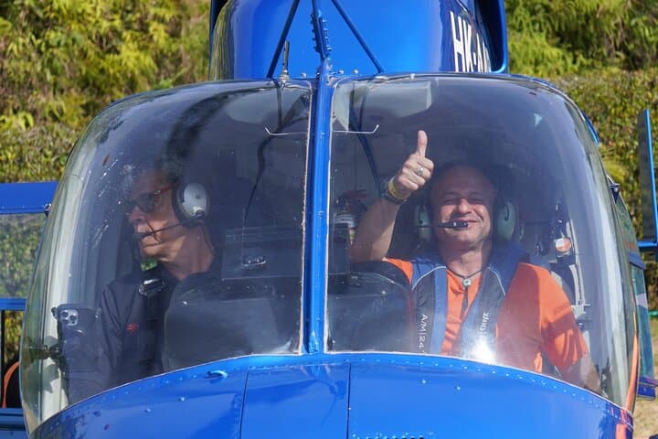 Helicopter and Boat Private Tour of Guatapé: El Peñol Aerial & Reservoir Cruise photo 5