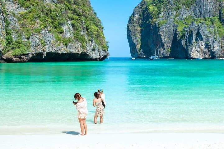 Speedboat Day Trip to Phi Phi: Maya Bay & Bamboo Island photo 3