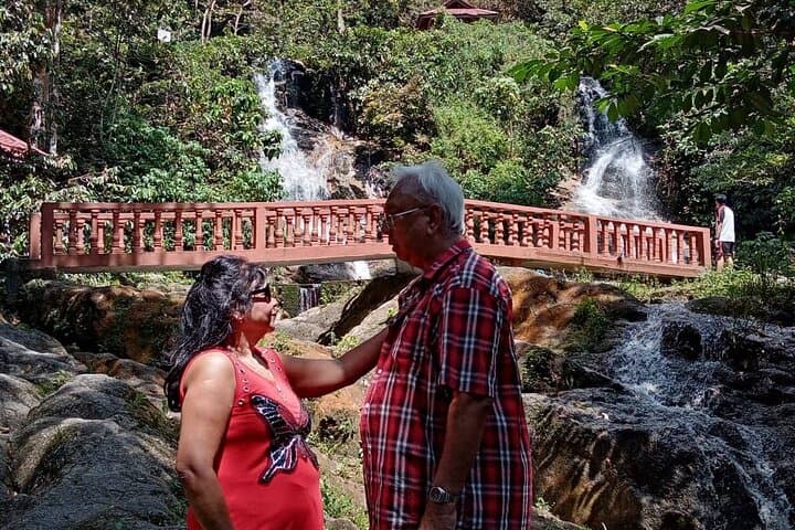 Kuala Lumpur Day Tour: Batu Caves, Selayang Hot Springs & Kanching Falls photo 5