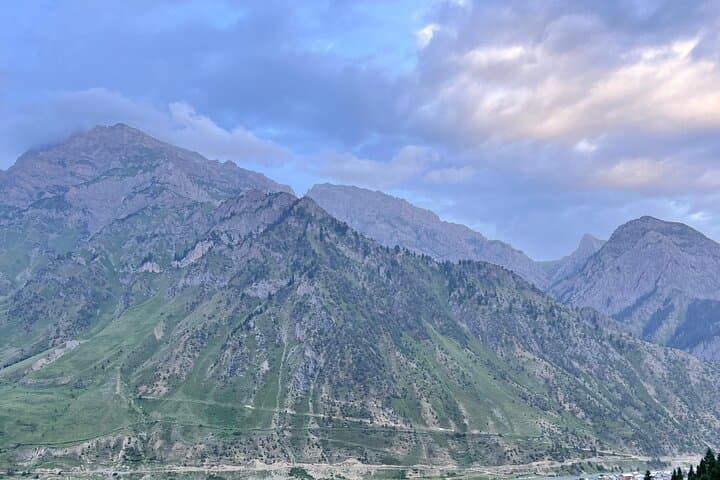 Exotic Kashmir: 6-Day Srinagar, Gulmarg & Pahalgam Scenic Tour photo 5