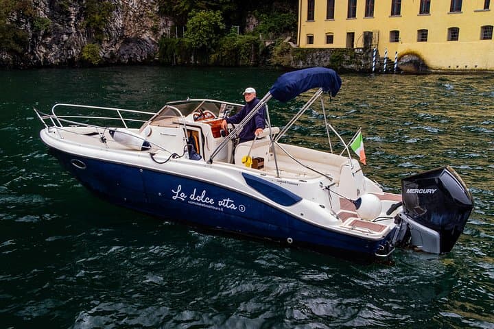 Lake Como Varenna Boat Tour — Villas, Balbianello & Bellagio in 4 Hours photo 1