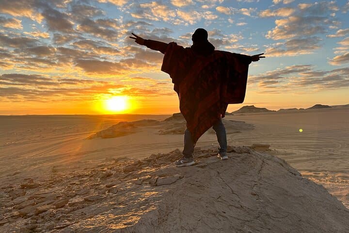Siwa Oasis 3-Day 4x4 Safari, Salt Lakes & Sandboarding from Cairo