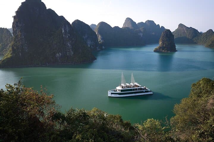Halong Bay & Lan Ha Bay Day Cruise on Jade Sails: Kayaking, Caves & Swimming photo 3