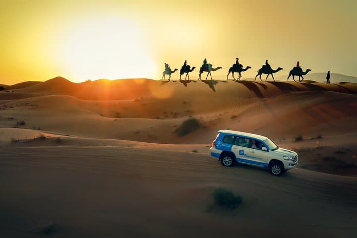 Doha Sunset Desert Safari: Dune Bashing, Sandboarding & Inland Sea Views