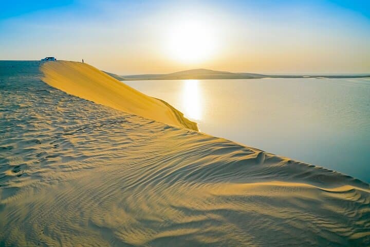 Doha Sunset Desert Safari: Dune Bashing, Sandboarding & Inland Sea Views photo 6