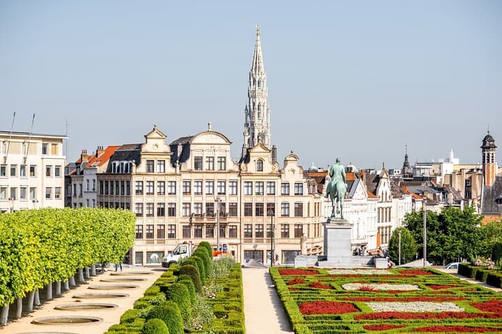 Brussels Self-Guided Epicurean Walking Tour — Grand Place to Atomium