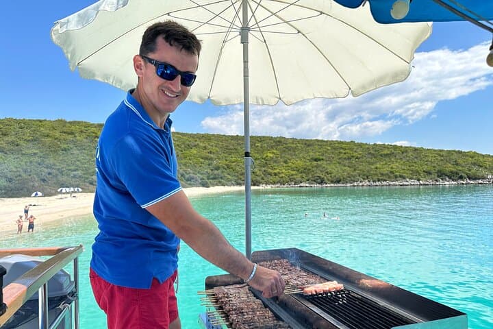 Lefkada Island Hopping & Beach BBQ — Papanikolis Cave to Onassis Island photo 4