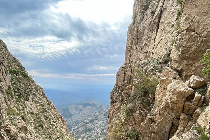 Climb El Penyagolosa: North-Face Scramble to the Valencian High Point photo 4