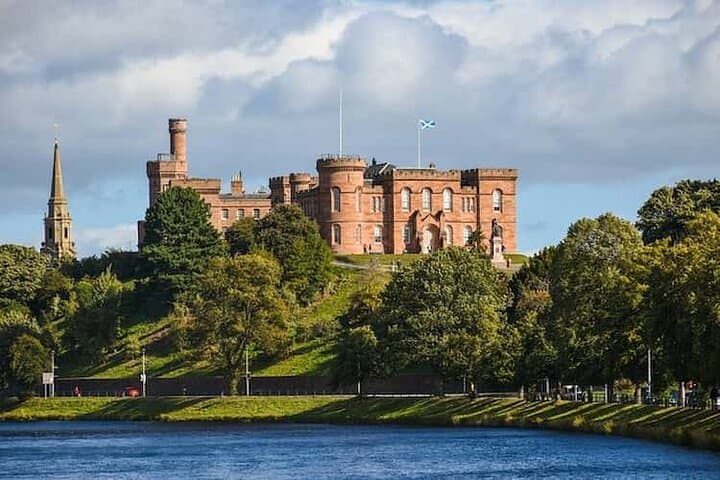 Invergordon Shore Excursion: Inverness, Cawdor Castle & Glen Ord Whisky Tour photo 1