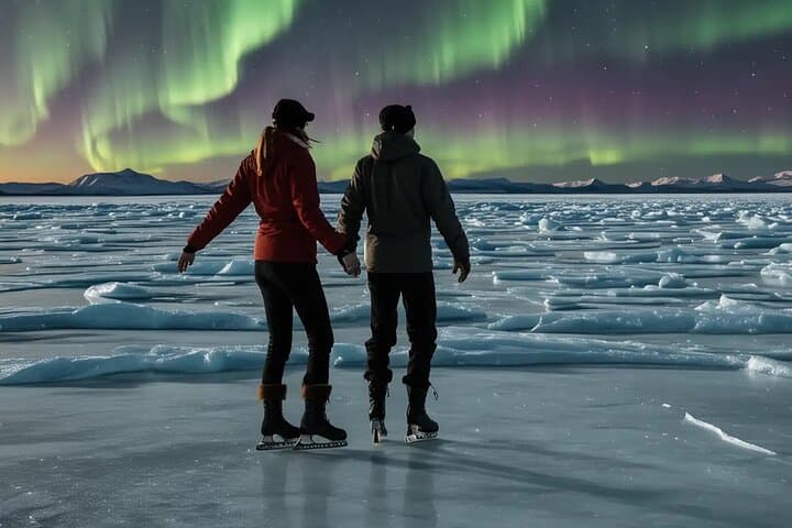 Forest Ice Skating Under the Northern Lights — Rovaniemi Winter Tour