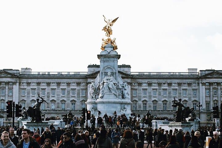 Essential London Half-Day Walking Tour: Westminster to the National Gallery photo 3