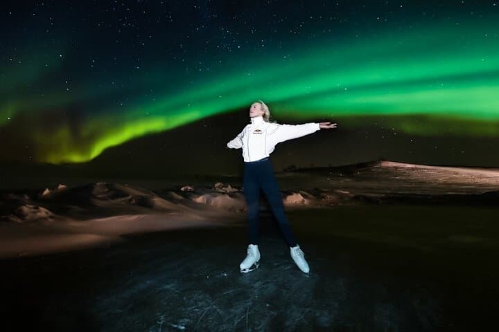 Forest Ice Skating Under the Northern Lights — Rovaniemi Winter Tour photo 2