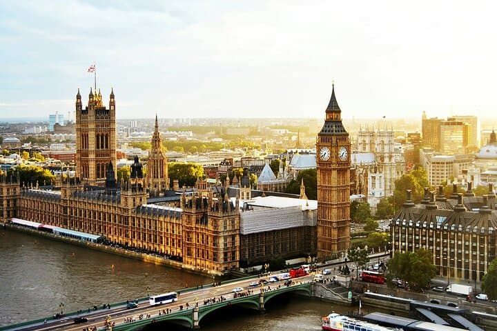 Essential London Half-Day Walking Tour: Westminster to the National Gallery