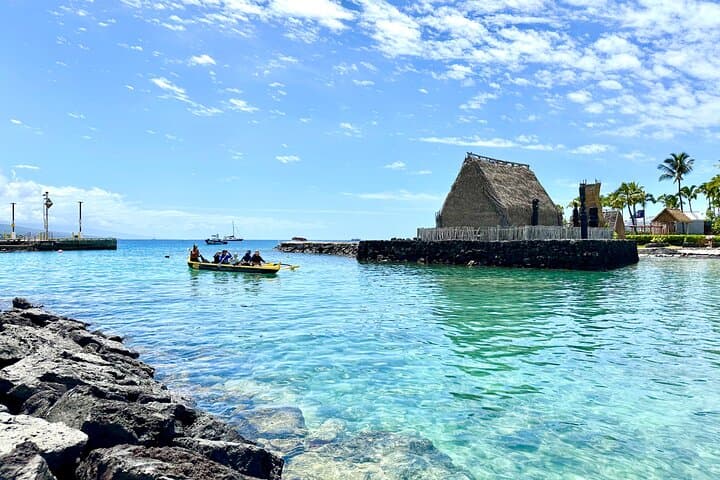 Wa'a Outrigger Canoe Excursions in Kailua-Kona: Paddle Where King Kamehameha Ruled photo 4