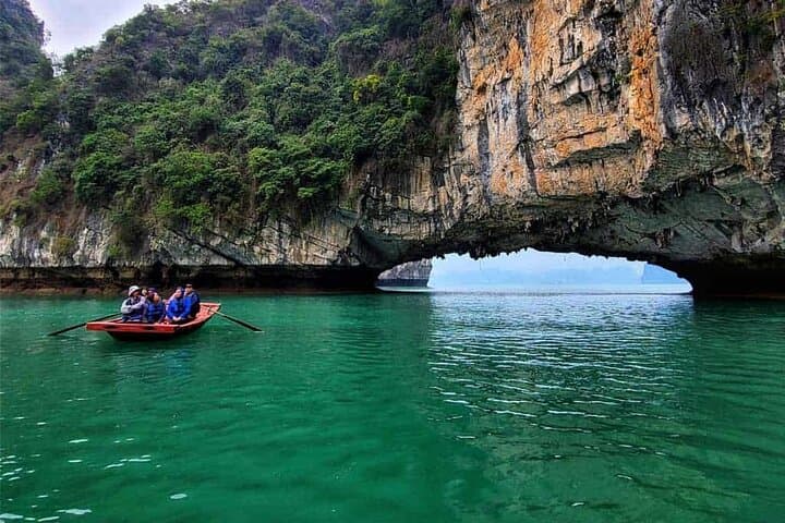 Peace Cruise: 2-Day Halong Bay & Lan Ha Bay Overnight from Hanoi photo 5