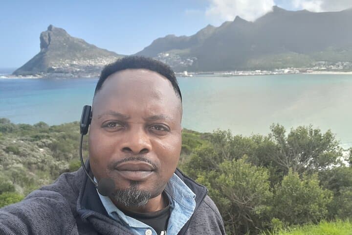 Cape Peninsula Private Tour: Table Mountain, Penguins & Groot Constantia Wine Tasting photo 3