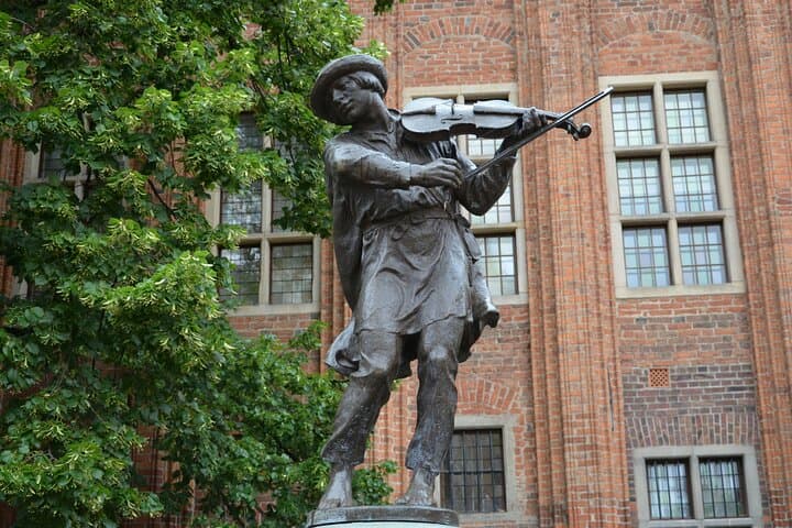 Copernicus to Castles: Self-Guided Walk Through Toruń Old Town photo 3