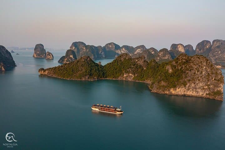 Lan Ha Bay Icon Cruise: 2-Day, 1-Night Halong & Cat Ba Experience from Hanoi photo 1