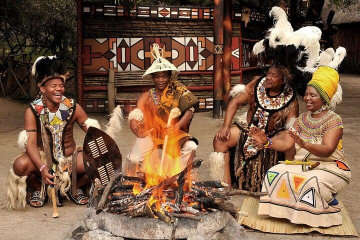 Lion Safari and Lesedi Cultural Village Tour from Johannesburg — Day Trip for Wildlife and Culture photo 3
