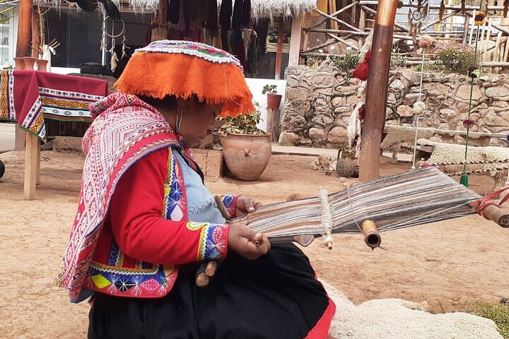 Sacred Valley Deluxe Private Day Tour from Cusco: Moray, Maras & Ollantaytambo