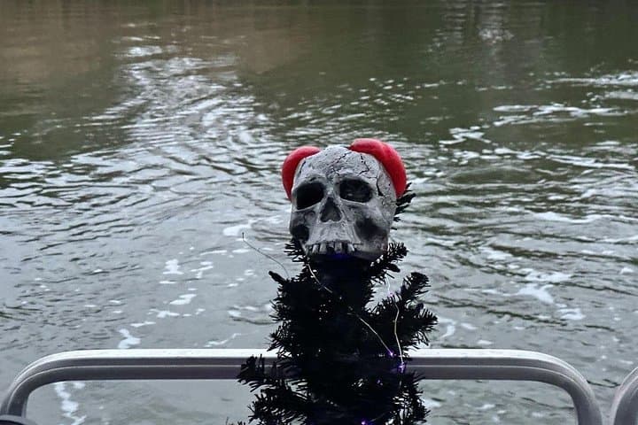 Creepy Christmas Bayou Cruise with Santa & the Rougarou photo 4