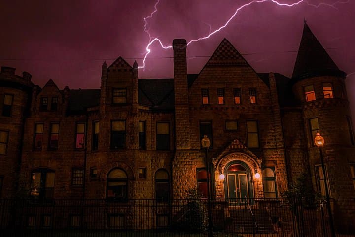 Motor City Ghosts: Macabre Tales and a Haunted Detroit Walking Tour photo 3