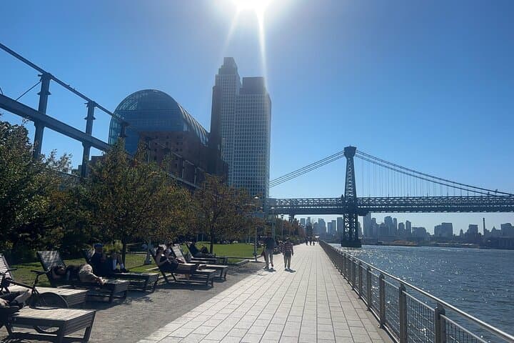 Williamsburg Walking Tour: History, Hipsters, Hasids & Hops in Brooklyn