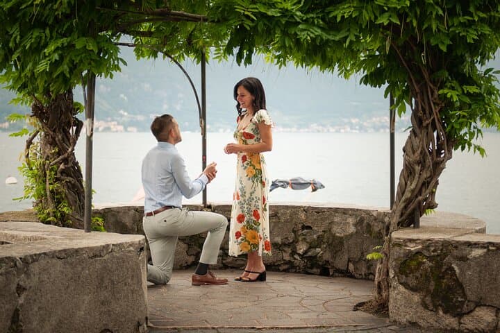 Menaggio Private Photoshoot on Lake Como: Local Photographer Experience photo 5