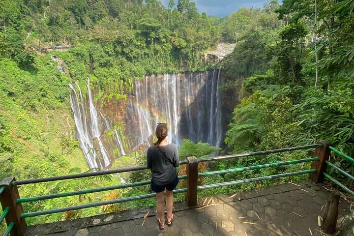 Mt Bromo Sunrise and Tumpak Sewu Waterfall: 2-Day Adventure from Malang & Surabaya photo 4
