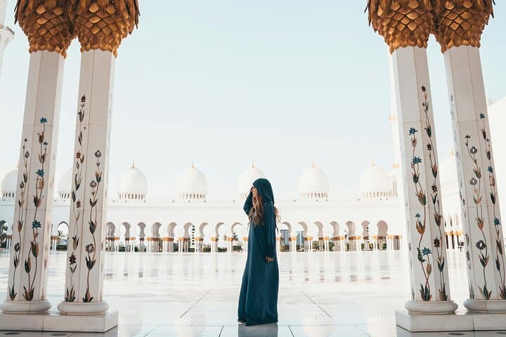 Abu Dhabi Premium Day Trip From Dubai — Grand Mosque, Corniche & Yas Island Highlights photo 2