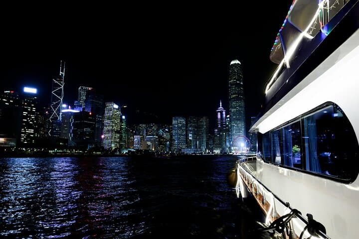 Victoria Harbour Night Yacht Tour — STARLIGHT Skyline Cruise & Symphony of Lights photo 5