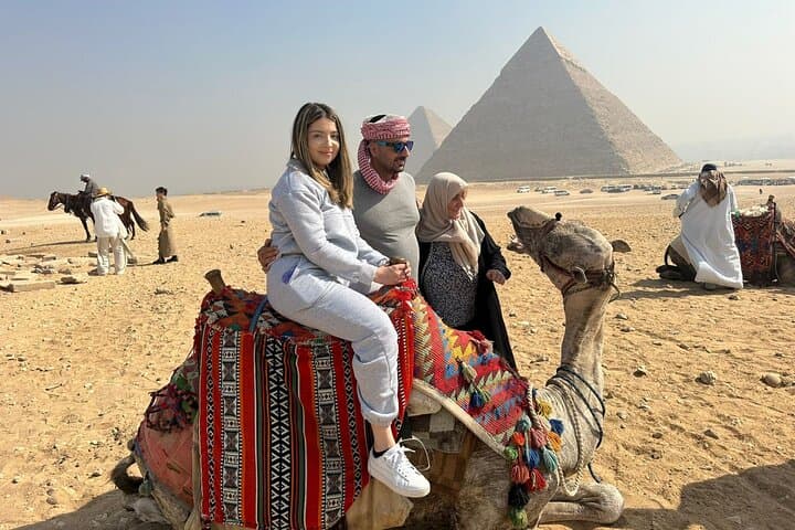 Cairo in Two Days: Pyramids, Grand Egyptian Museum & Khan el-Khalili Bazaar