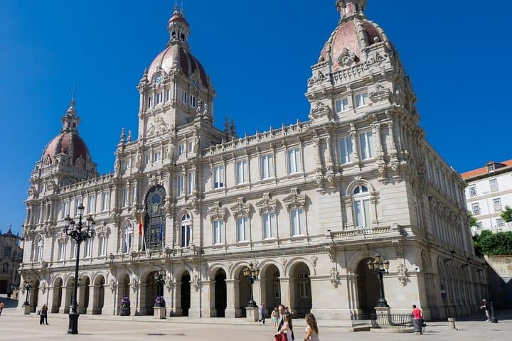 La Coruña Shore Excursion: Tower of Hercules & Old Town Highlights photo 2