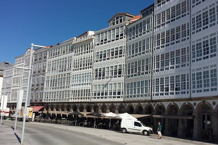 La Coruña Shore Excursion: Tower of Hercules & Old Town Highlights photo 6
