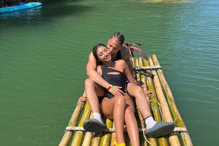 Bamboo Rafting in Ocho Rios: Calm River Ride, Blue-Water Dips & Local Culture photo 1