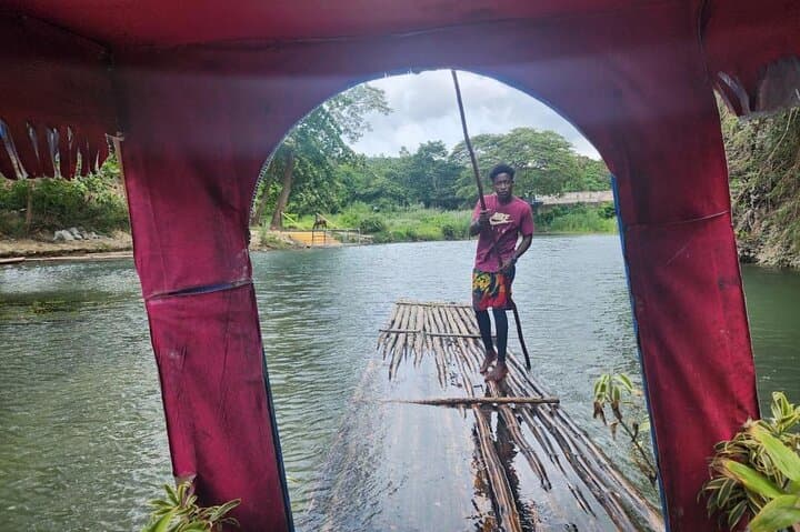 Bamboo Rafting in Ocho Rios: Calm River Ride, Blue-Water Dips & Local Culture photo 4