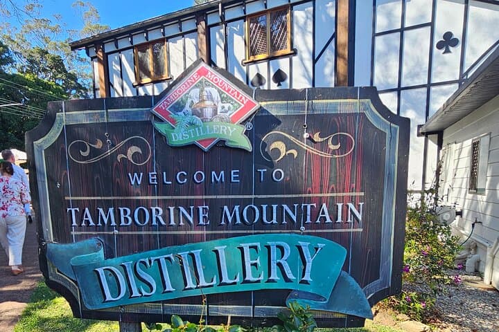 Tamborine Mountain Explorer Day Trip from Brisbane — Rainforest Walks, Wine & Gallery Walk photo 6