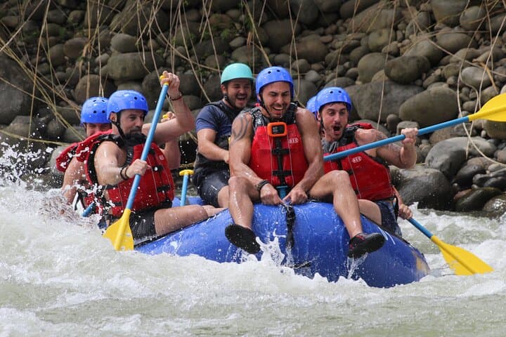 Private Sarapiqui River Rafting — Wildlife, Gentle Rapids & Local Guides