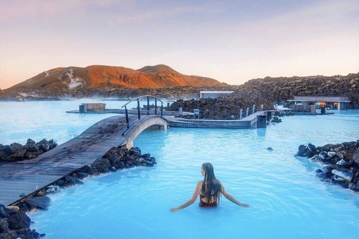 Golden Circle and Blue Lagoon Small-Group Day Tour from Reykjavik