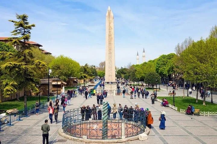 Walk Sultanahmet: Private Old City Tour of Hagia Sophia, Topkapi & Grand Bazaar photo 5