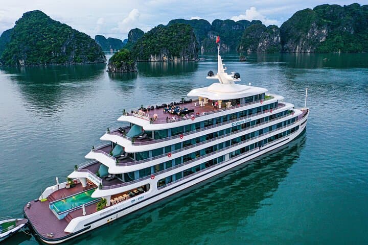 Catherine Cruise: Luxury 2-Day Halong Bay Overnight from Hanoi