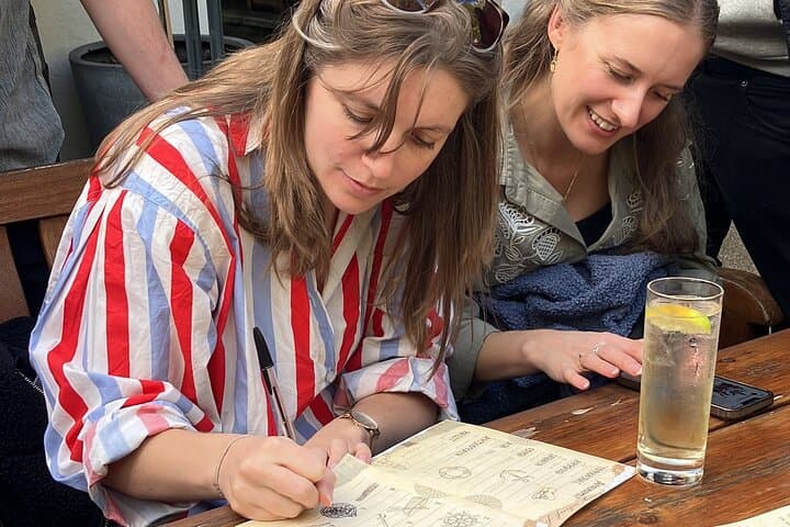 Greenwich Interactive Treasure Hunt: Self-Guided Detective Game in London photo 2